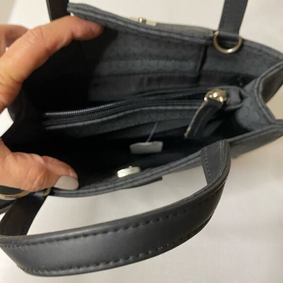 Liz Claiborne Black Nylon Mini Purse - Picture 5 of 6